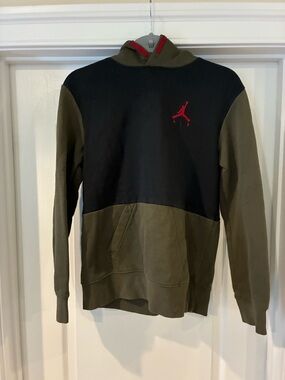 Nike Jordan Black and Olive Green Kids Pullover Hoodie with Red Jumpman
